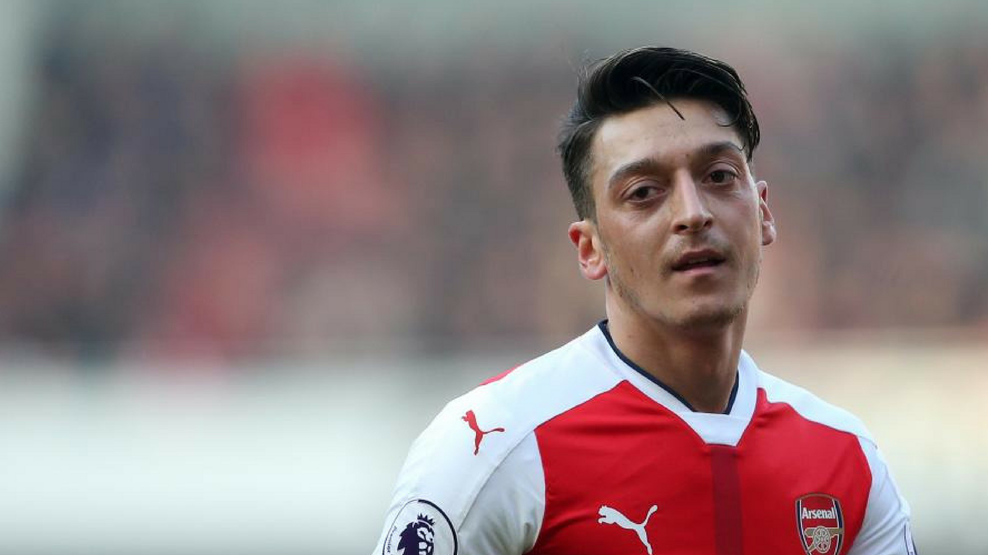 Mesut Ozil Quits International Football