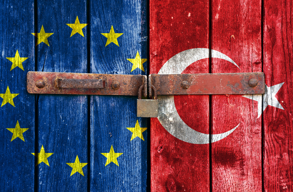 Is Turkey using the migration crisis as an opportunity to strengthen its EU bid?