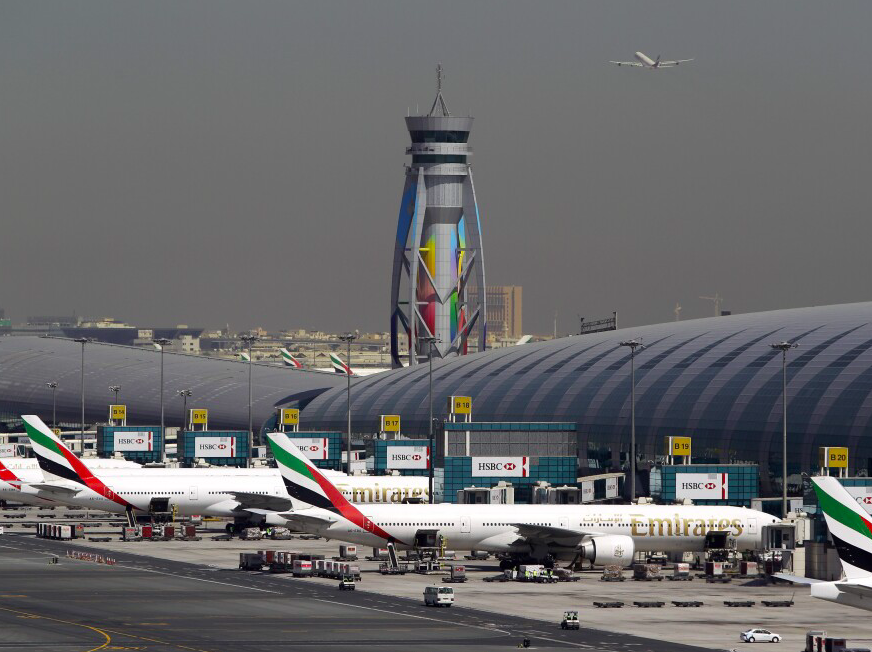 Will the UAE respond militarily to the Houthi attack on its territory?